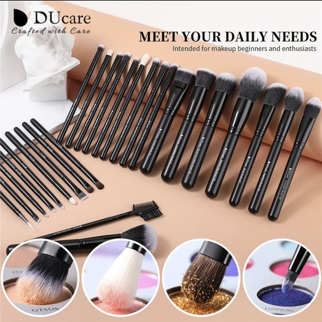 ducare-set-pro-brush-black-makeup-artiste-27-pieces