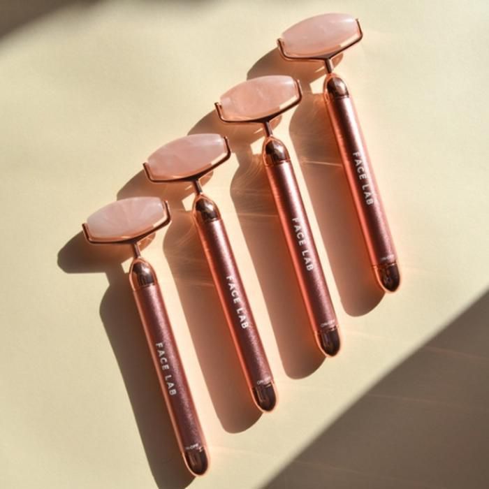 facelab-instant-glow-vibrating-rose-quartz-facial-roller