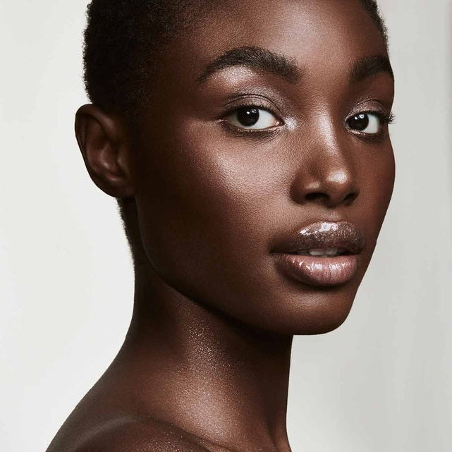 fenty-beauty-diamond-bomb-all-over-highlighter-ref-how-many-carats