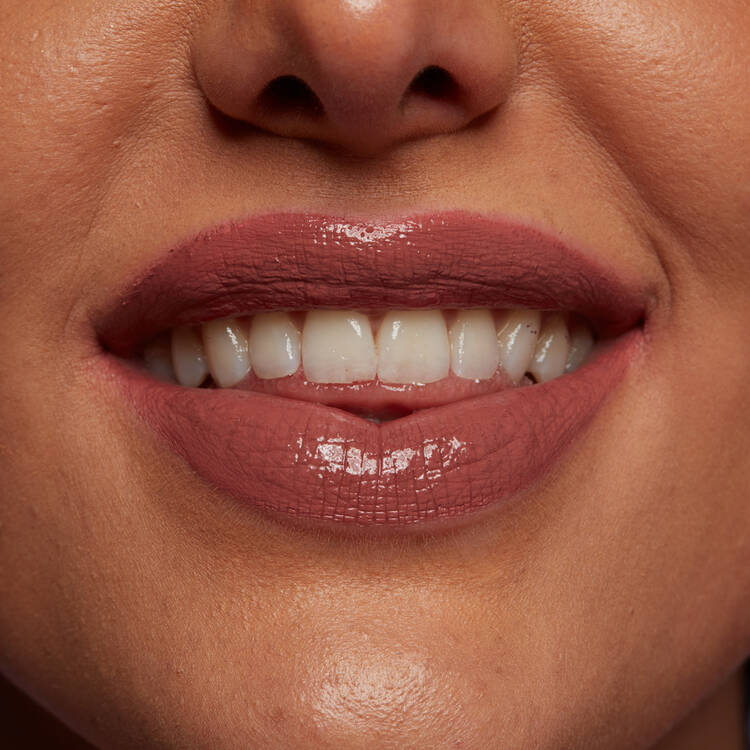 nyx-shine-loud-rouge-a-levres-brillant-ultra-pigmente-05