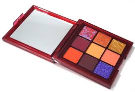 huda-beauty-wild-obsessions-eyeshadow-palette-chameleon