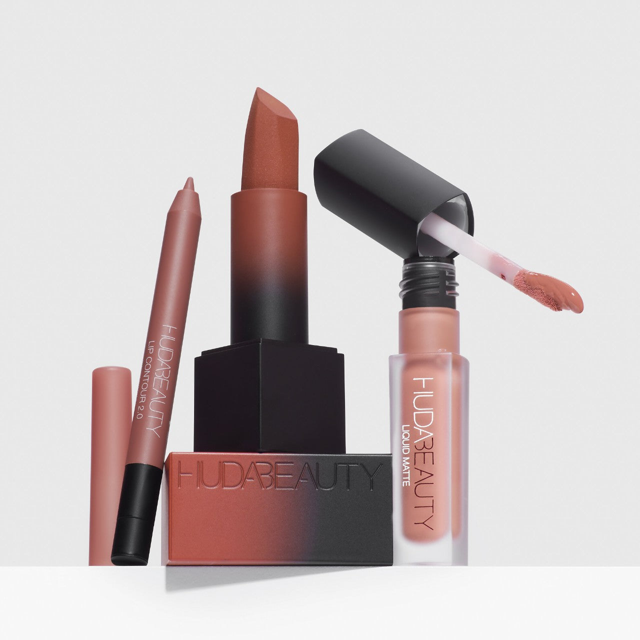 huda-beauty-the-ultimate-lip-trio-set-coffret-maquillage-3-pcs