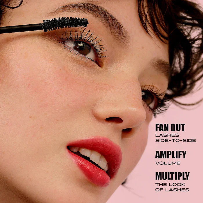 BENEFIT - Fan Fest Mascara Effet Eventail et Volume