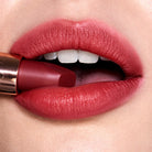 charlotte-tilbury-k-i-s-s-i-n-g-matte-revolution-walk-of-no-shame