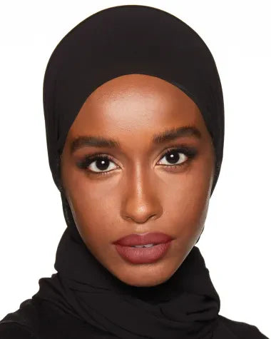 charlotte-tilbury-k-i-s-s-i-n-g-matte-revolution-walk-of-no-shame