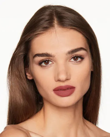 charlotte-tilbury-k-i-s-s-i-n-g-matte-revolution-walk-of-no-shame