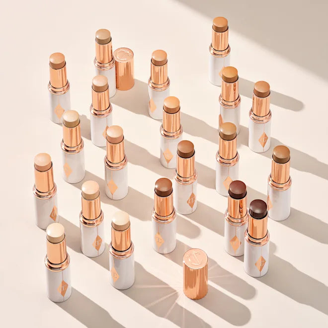 CHARLOTTE TILBURY - Unreal Skin Sheer Glow Tint - Stick Fond de teint Hydratant - 1 Fair/Clair