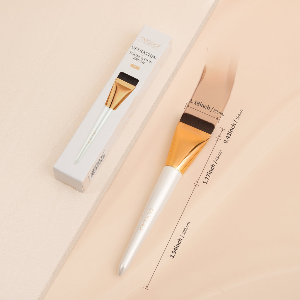 DOCOLOR - Ultrathin Foundation Brush Golden