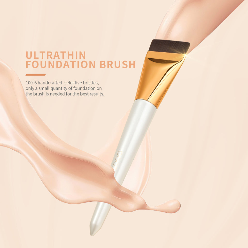 DOCOLOR - Ultrathin Foundation Brush Golden