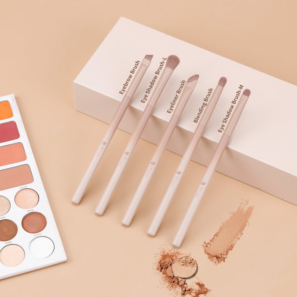 DUCARE - Ensemble de 12 pinceaux de maquillage glamour café ultime + Éponge +  Houppette + Boîte