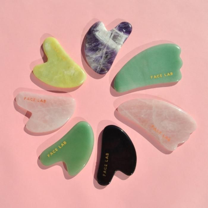 facelab-feather-gua-sha-rose-quartz
