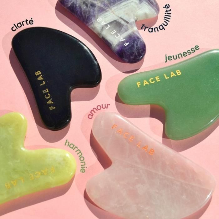 facelab-feather-gua-sha-rose-quartz