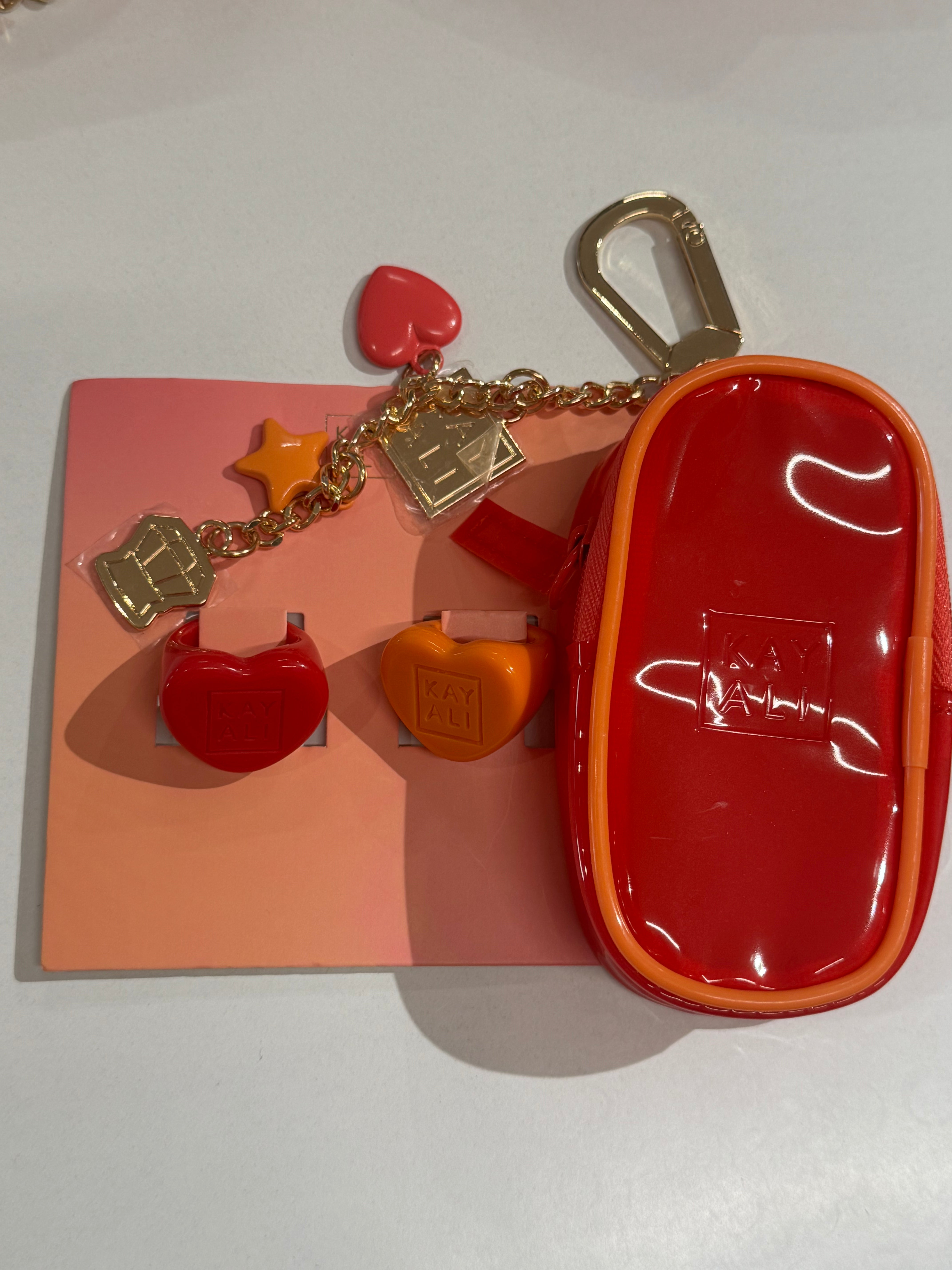 HUDA BEAUTY - KAYALI Mini Fragrance Pouch Key Chain + 2 Rings
