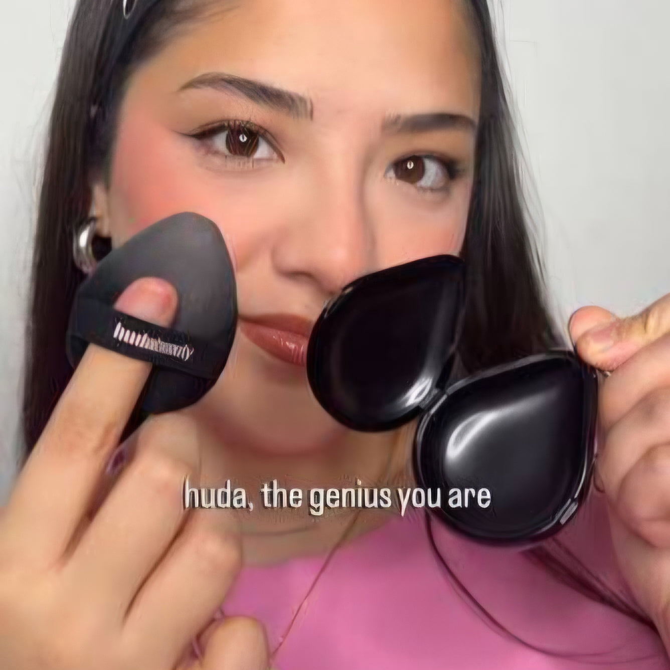 HUDA BEAUTY - Puff Case _ ❌ sans éponge ❌