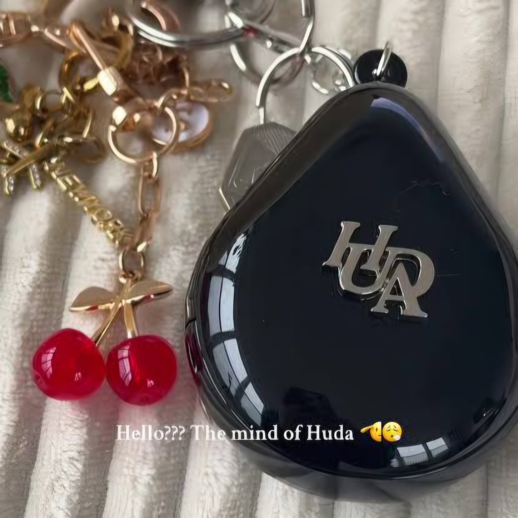 HUDA BEAUTY - Puff Case _ ❌ sans éponge ❌