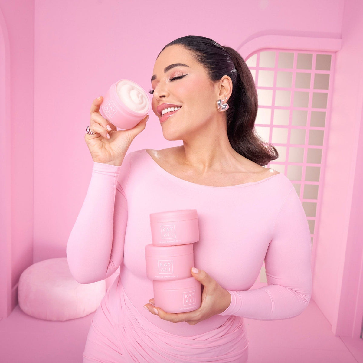 HUDA BEAUTY - Yum Marshmallow Body Cream - Crème pour le Corps- 240g