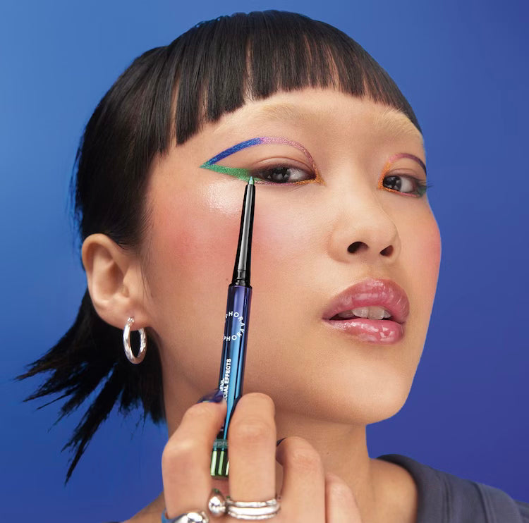 SEPHORA -12h Colorful Special Effects - Eyeliner rétractable multichrome- 03 Celestial blue