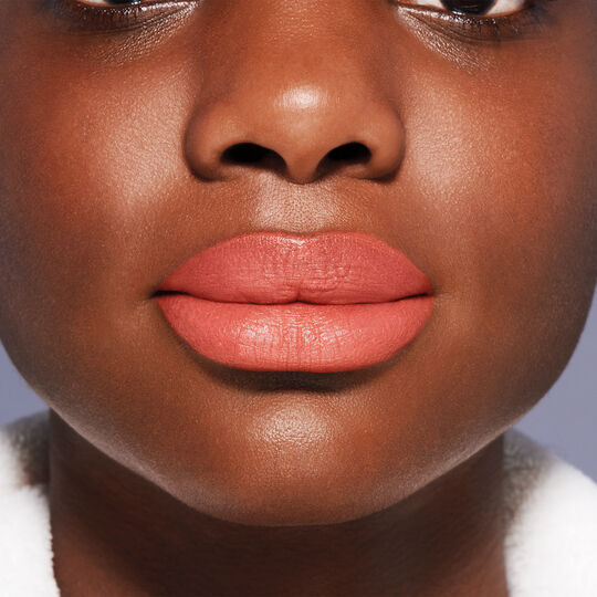 shiseido-visionairy-gel-lipstick-ref-coral-pop