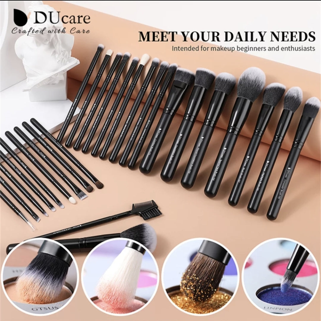 ducare-set-pro-brush-black-makeup-artiste-27-pieces