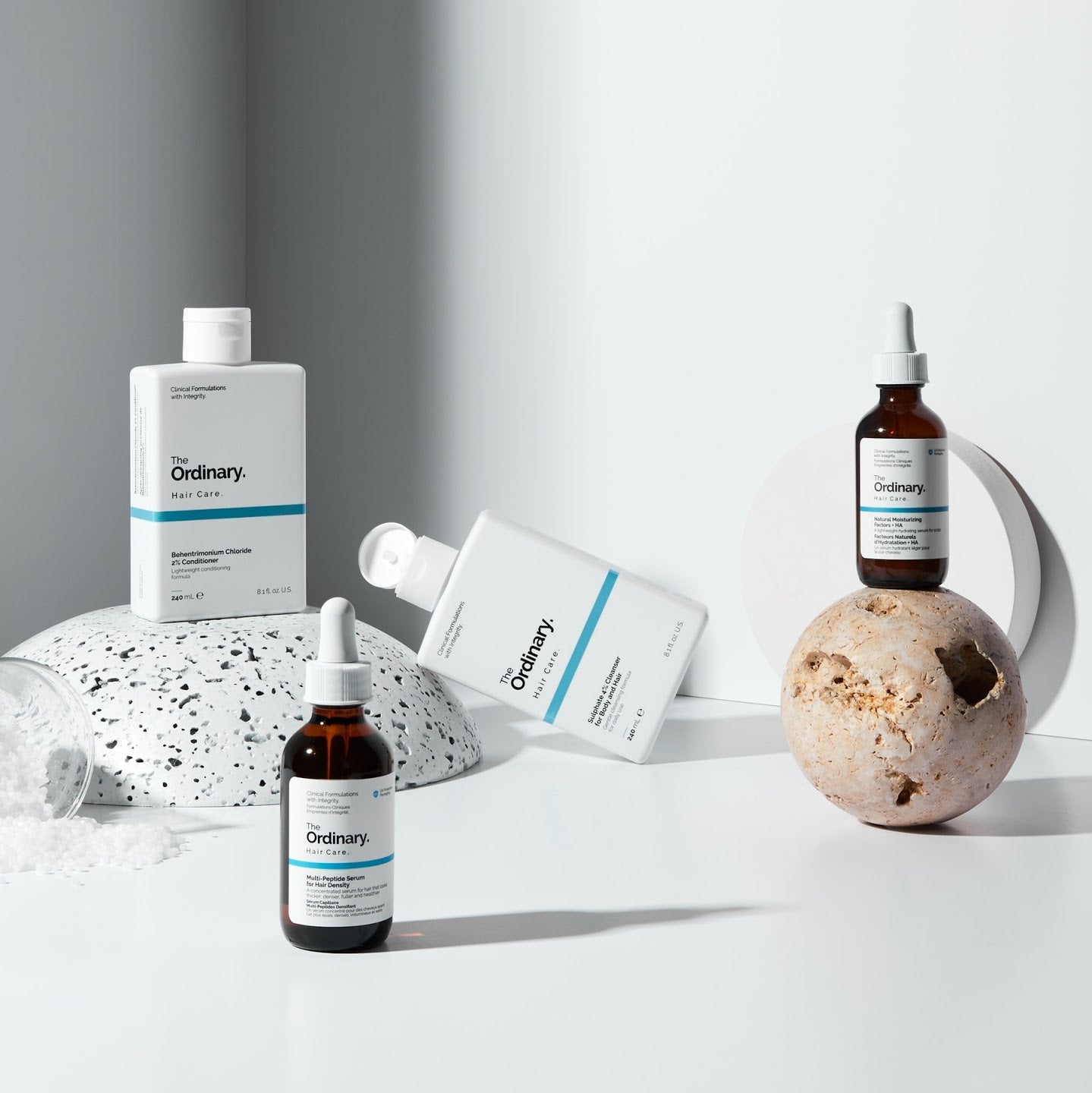 the-ordinary-kit-de-soins-capillaires-the-ordinary-shampooing-revitalisant-et-serum